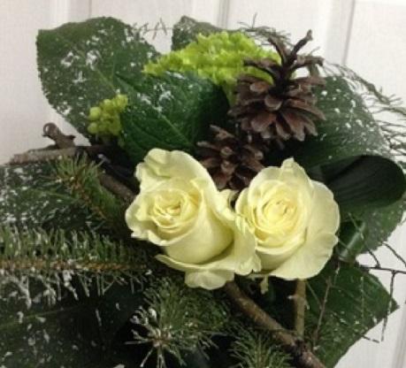 2023 11 christmas arrangement 459wx416h